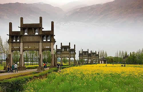 Private 3 Days: Mt.Huangshan Hiking & Ancient Huizhou Architecture Culture Tour