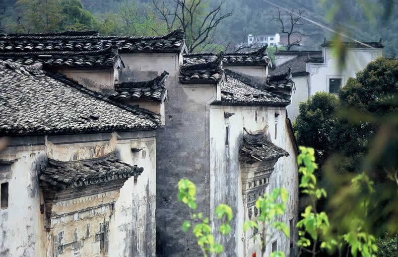 Private Day Tour to Hongcun, Nanping Village and Mukeng Bamboo Forest From Huangshan