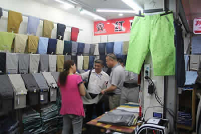 Hangzhou Sijiqing Clothing Market Guide: Wholesale Fashion, Bargaining Tips & How to Shop Like a Local