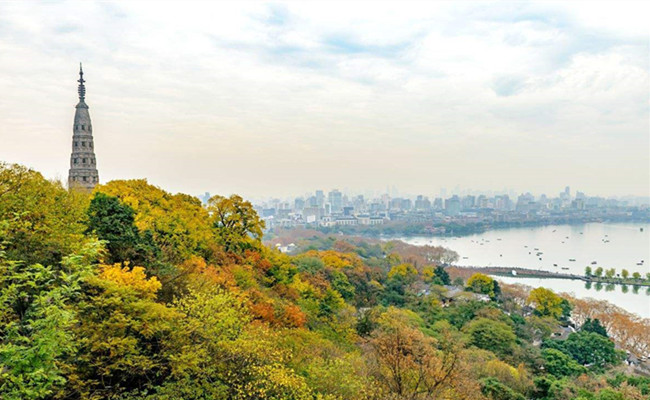 Baoshi_Hill( Precious Stone Hill).jpg