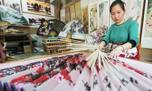 Chinese-Painted-Fan-Town Chinese-Painted-Fan-Town
