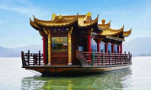 Luxury-painted-boats-100 Luxury-painted-boats-100