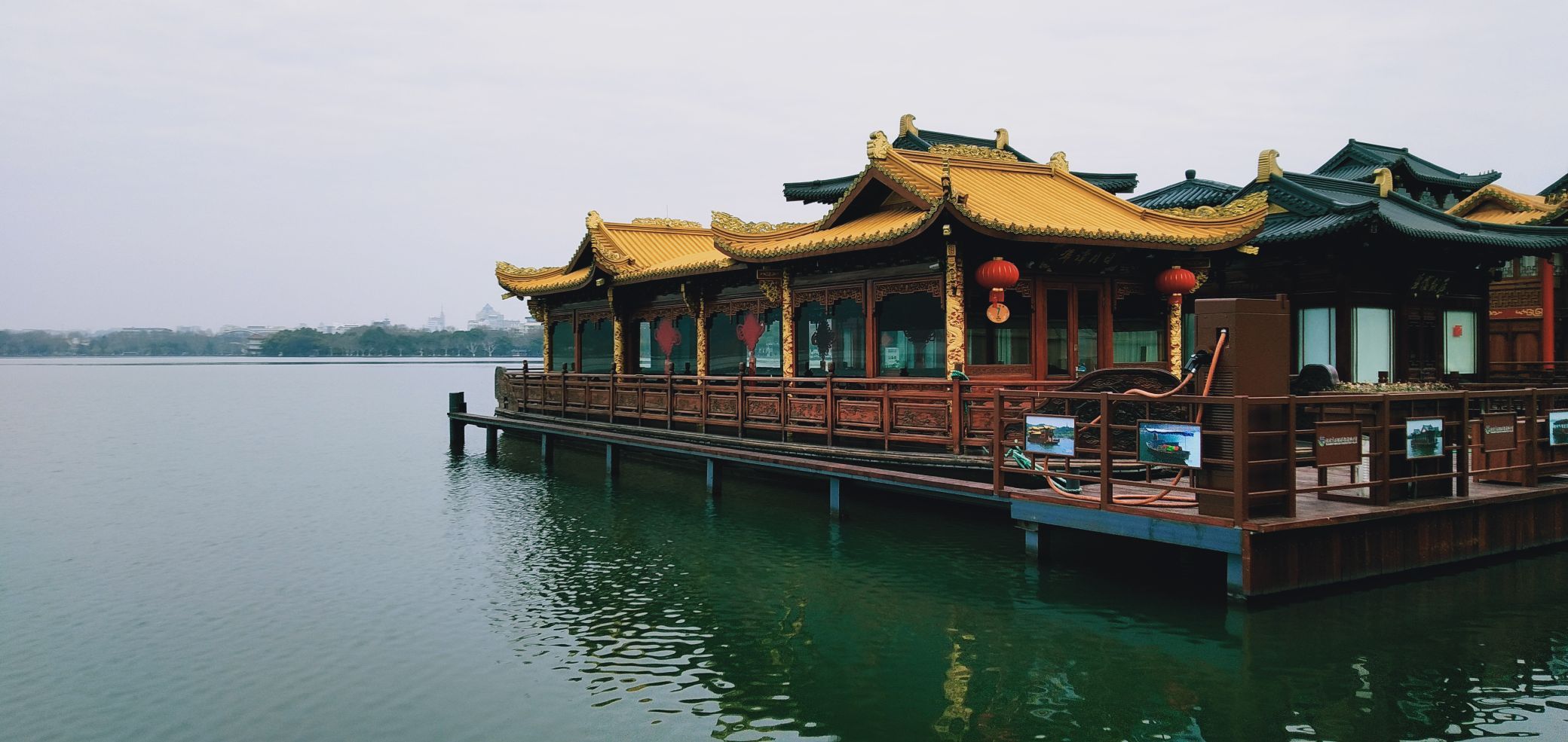 West-Lake-Boat-Cruise-Hangzhou West-Lake-Boat-Cruise-Hangzhou