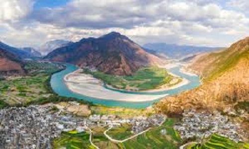 First-Bend-of-the-Yangtze-River-Lijiang First-Bend-of-the-Yangtze-River-Lijiang