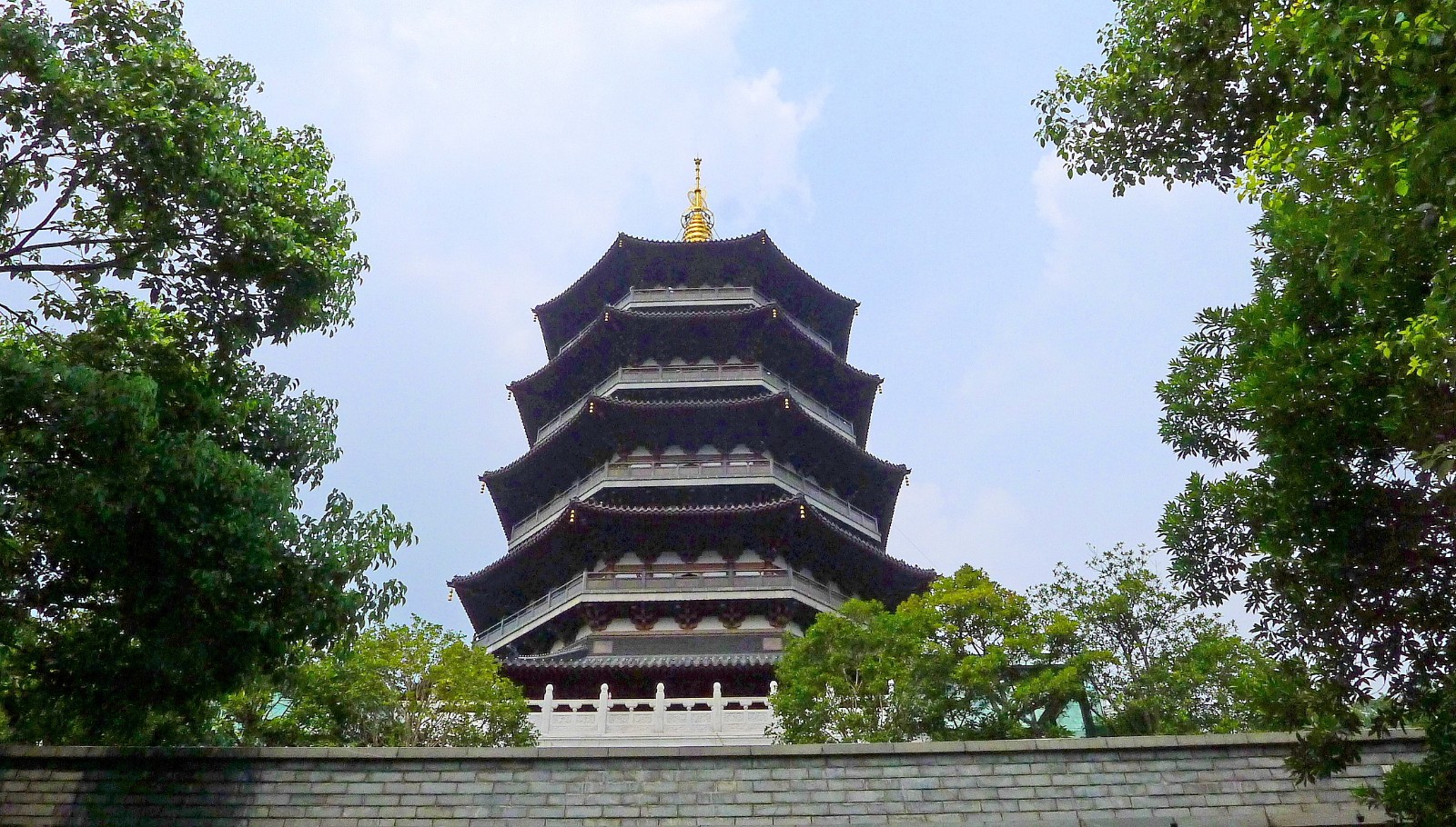 Leifeng-Pagoda-Hangzhou Leifeng-Pagoda-Hangzhou