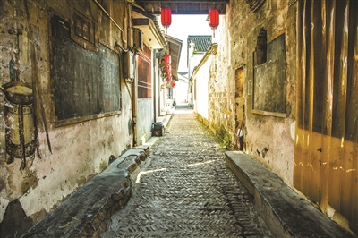 Longmen-Ancient-Town