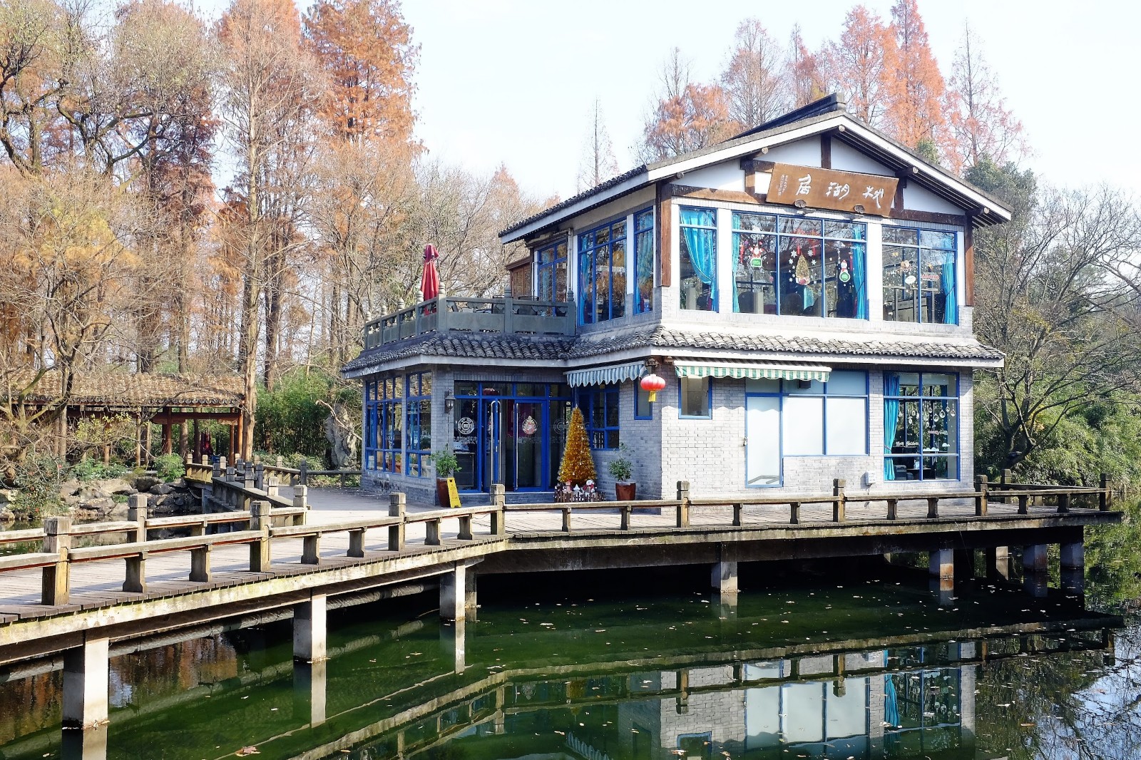 Zhiweiguan-Restaurant2