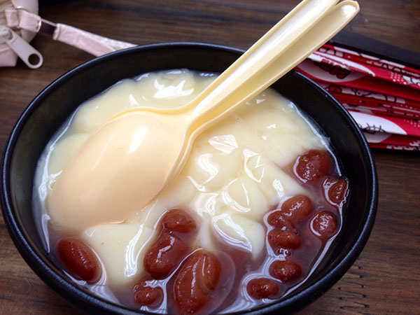Xiamen’s-Sweet-Tofu-Pudding Xiamen’s-Sweet-Tofu-Pudding
