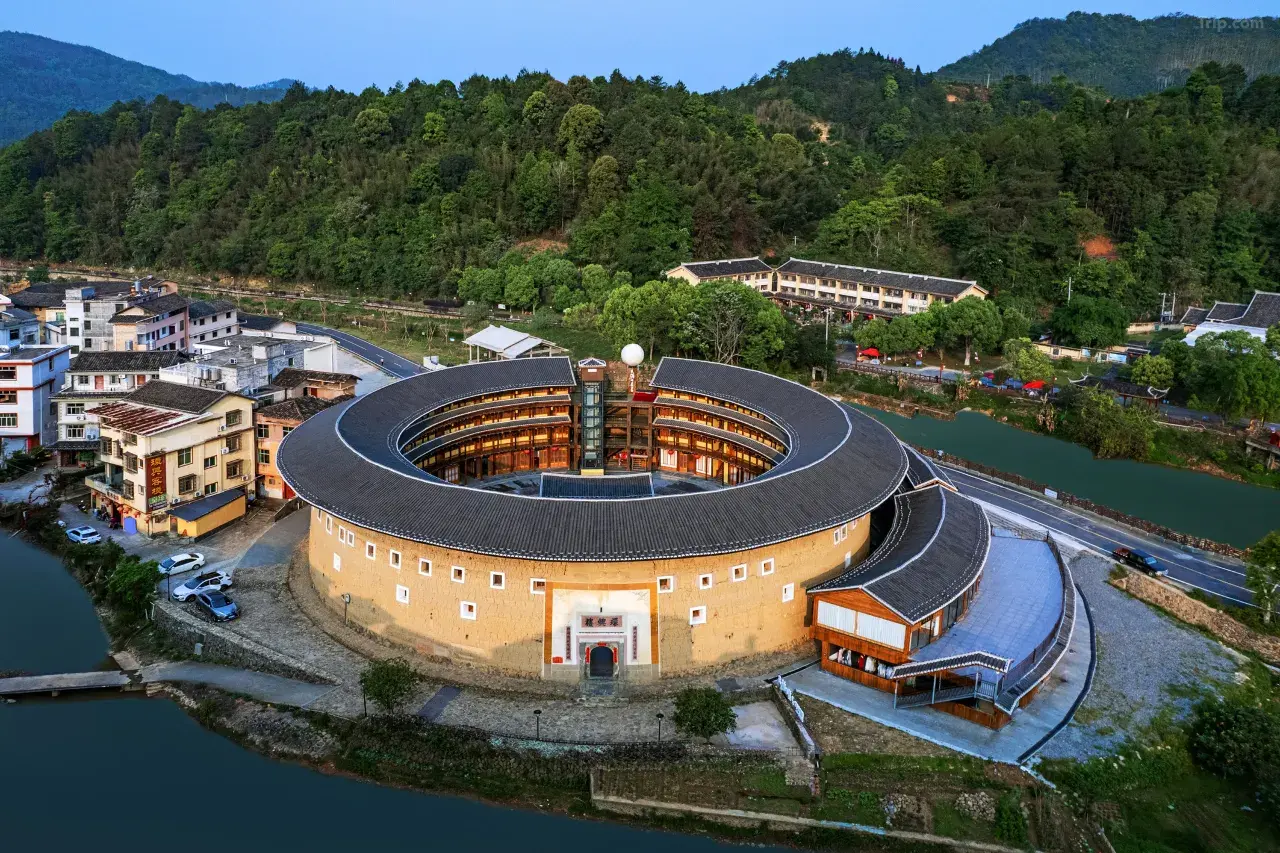 Yongding-Tulou-Xiangxu-Tencent-Tianya-Mingyue-Knife-Immersive-Theater-Homestay Yongding-Tulou-Xiangxu-Tencent-Tianya-Mingyue-Knife-Immersive-Theater-Homestay