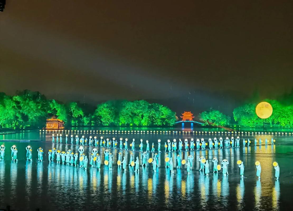 Impression-Westlake-Show2 Impression-Westlake-Show2