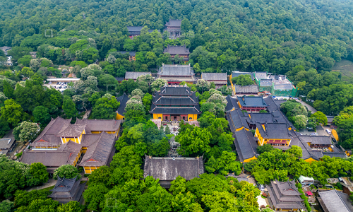 Lingyin-Mountain-1 Lingyin-Mountain-1